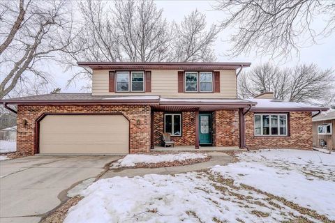 Photo of 7330 W Branford Lane, Madison, WI 53717 (MLS # 2016196)