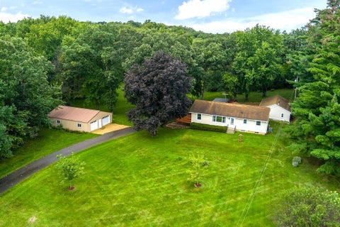 Photo of 6133 River Road, Waunakee, WI 53597 (MLS # 2032835)