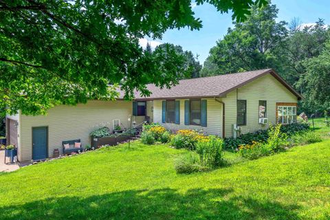 Tiny photo for N4419 Poplar Street, Poy Sippi, WI 54967 (MLS # 2006041)