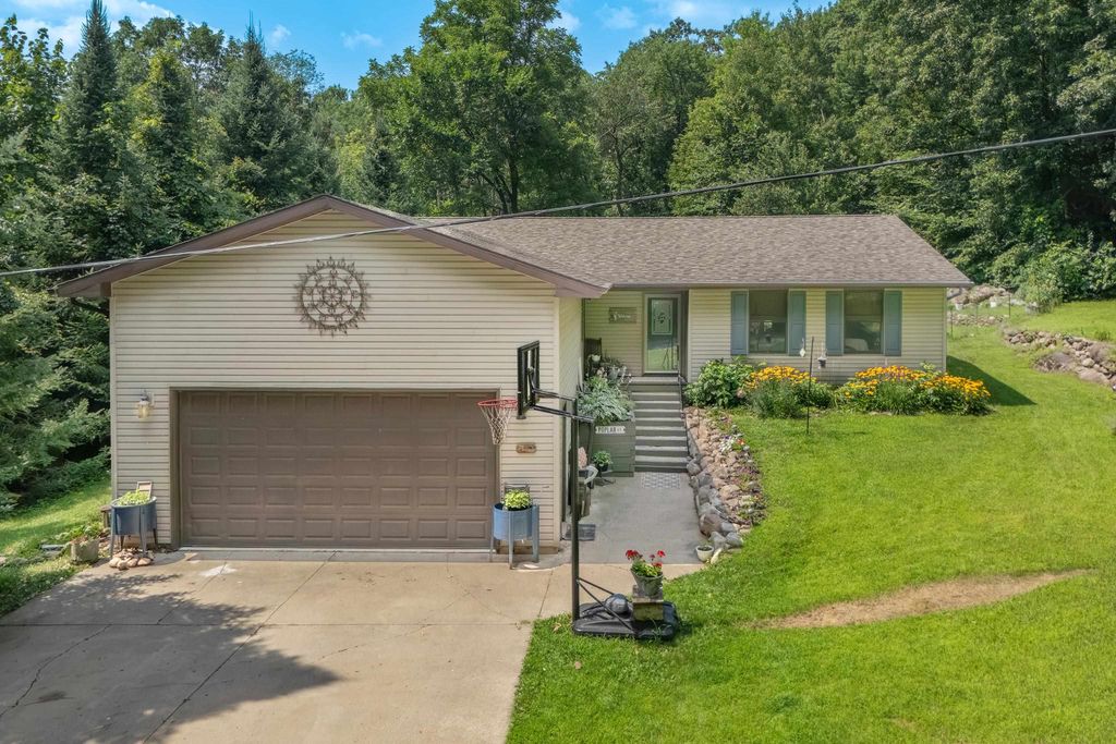 Photo for N4419 Poplar Street, Poy Sippi, WI 54967 (MLS # 2006041)