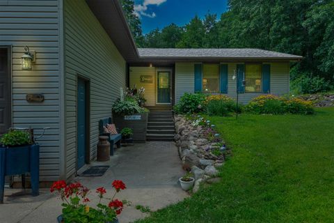 Tiny photo for N4419 Poplar Street, Poy Sippi, WI 54967 (MLS # 2006041)
