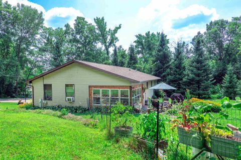 Tiny photo for N4419 Poplar Street, Poy Sippi, WI 54967 (MLS # 2006041)