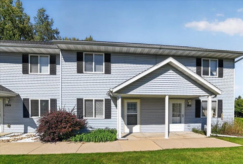 Photo of 264 Talon Place, Sun Prairie, WI 53590 (MLS # 2033595)