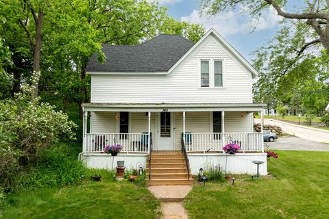 Tiny photo for 147/145 E Montello Street, Montello, WI 53949 (MLS # 1994454)