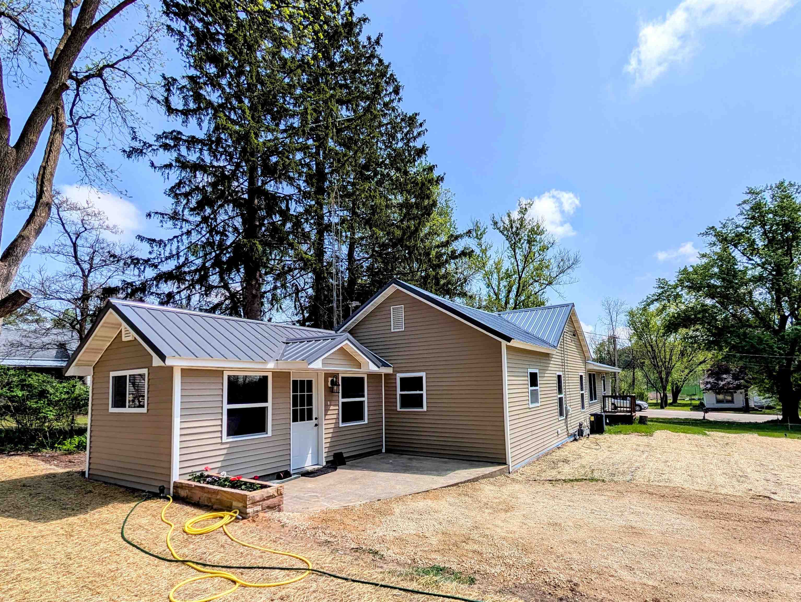 Montello, Wisconsin 53949, United States, 3 Bedrooms Bedrooms, ,2 BathroomsBathrooms,Residential,Active,133626