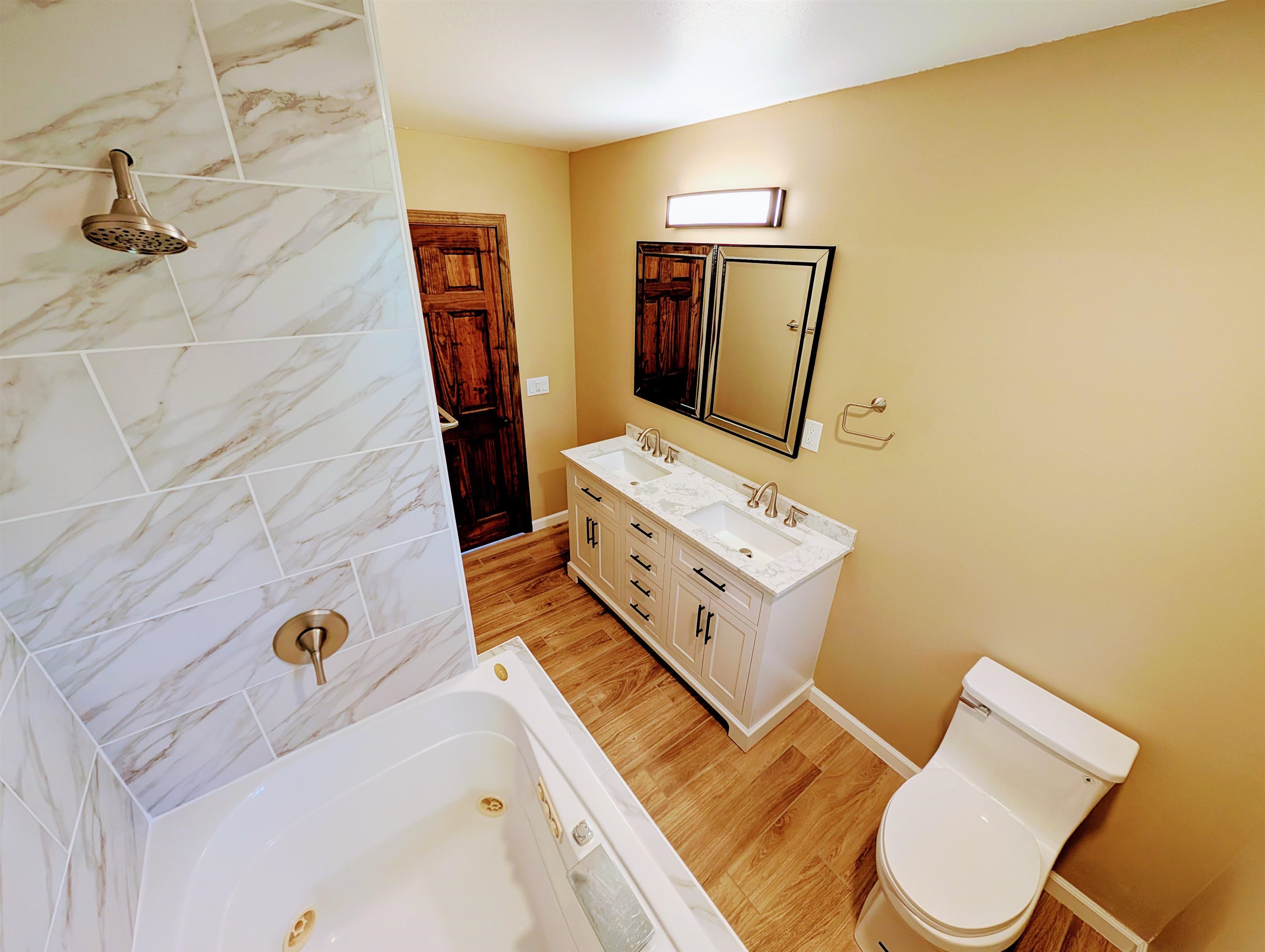 Montello, Wisconsin 53949, United States, 3 Bedrooms Bedrooms, ,2 BathroomsBathrooms,Residential,Active,133626