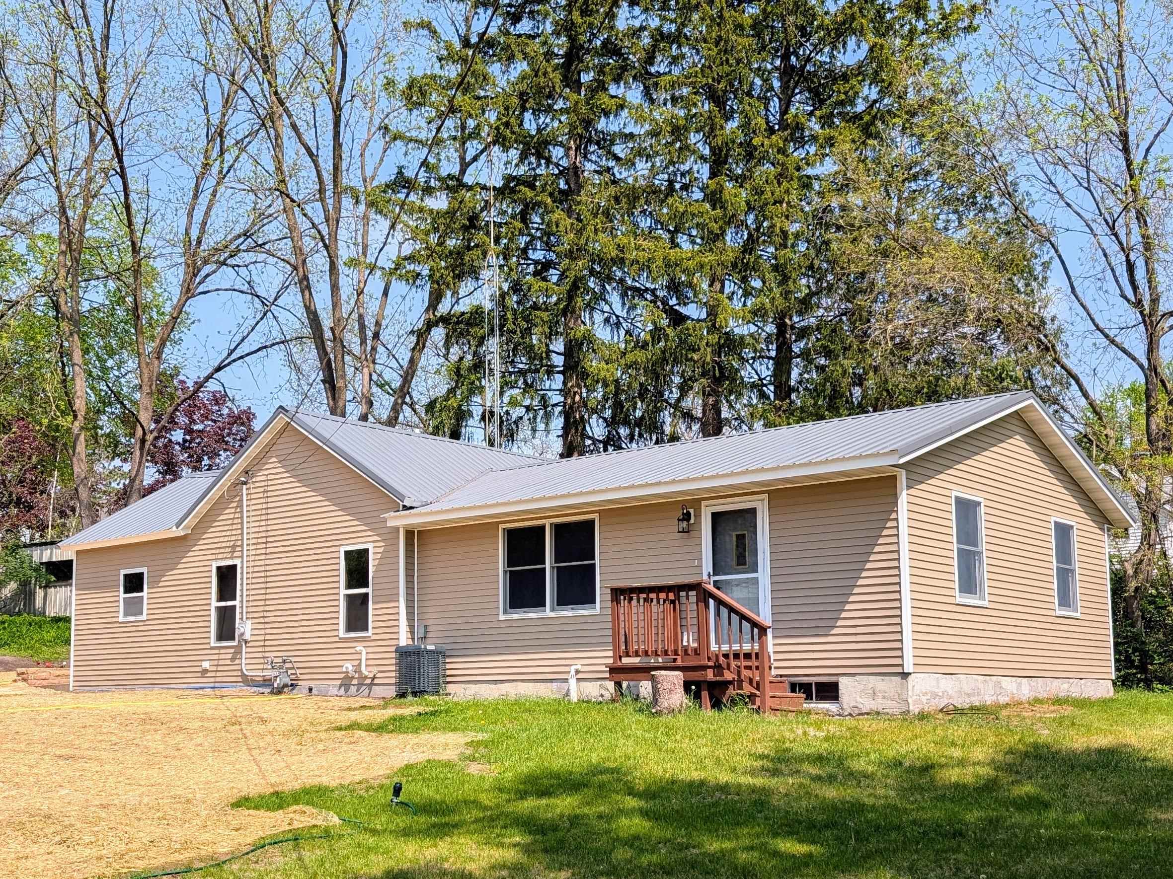 Montello, Wisconsin 53949, United States, 3 Bedrooms Bedrooms, ,2 BathroomsBathrooms,Residential,Active,133626