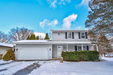 Photo of 3149 Silverton Trail, Madison, WI 53719 (MLS # 2015972)