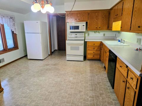 Tiny photo for 29 Lawndale Avenue, Ripon, WI 54971 (MLS # 2013142)