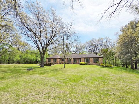 Photo of 2322 E Sylvan Lane, Milton, WI 53563 (MLS # 2022572)