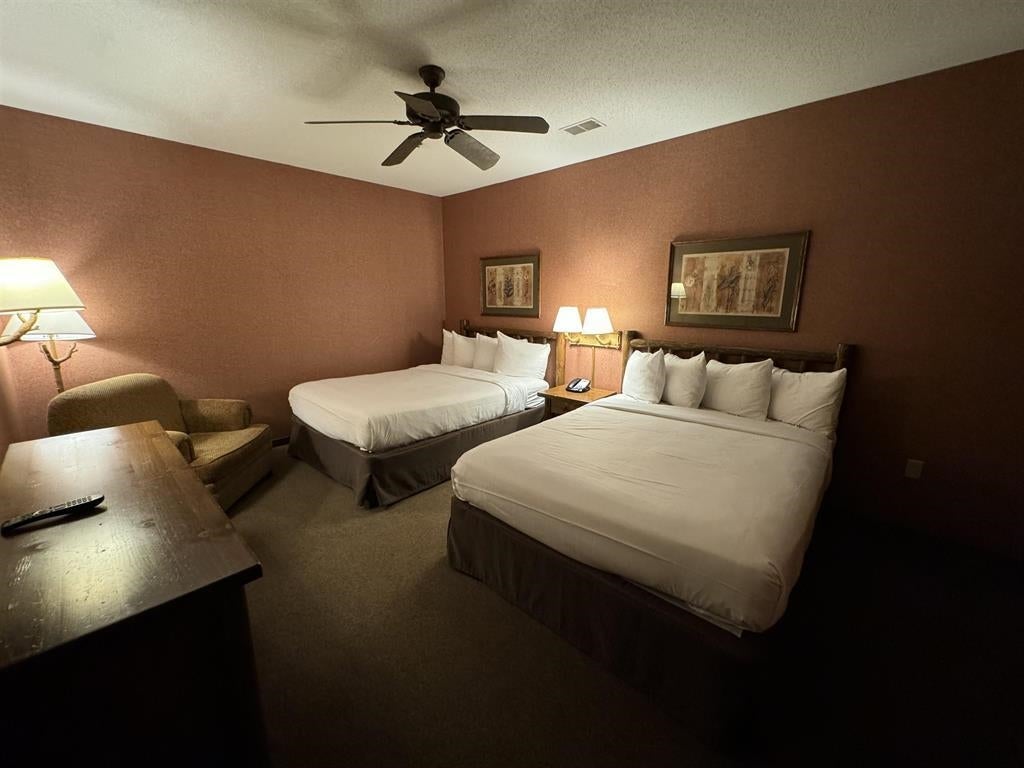 350 E Hiawatha Drive 222