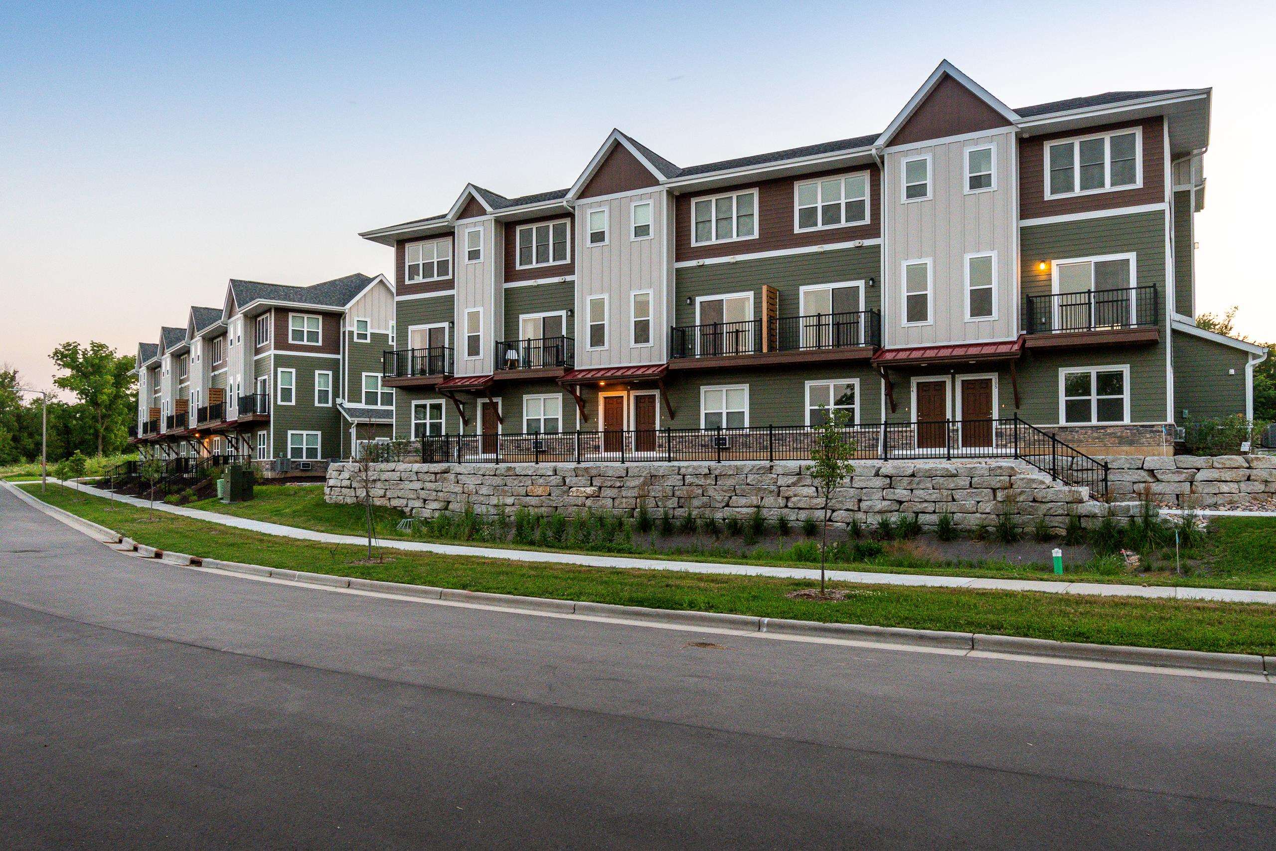 2674 Notre Dame Drive 104