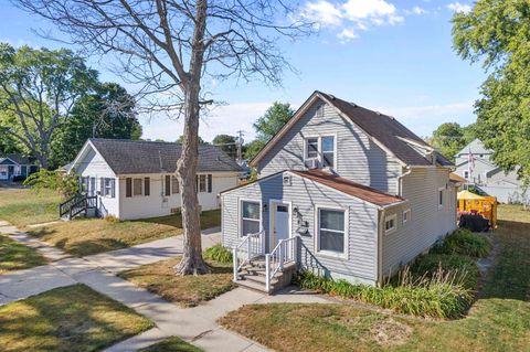 Photo of 1749 Forest Avenue, Beloit, WI 53511 (MLS # 2009629)