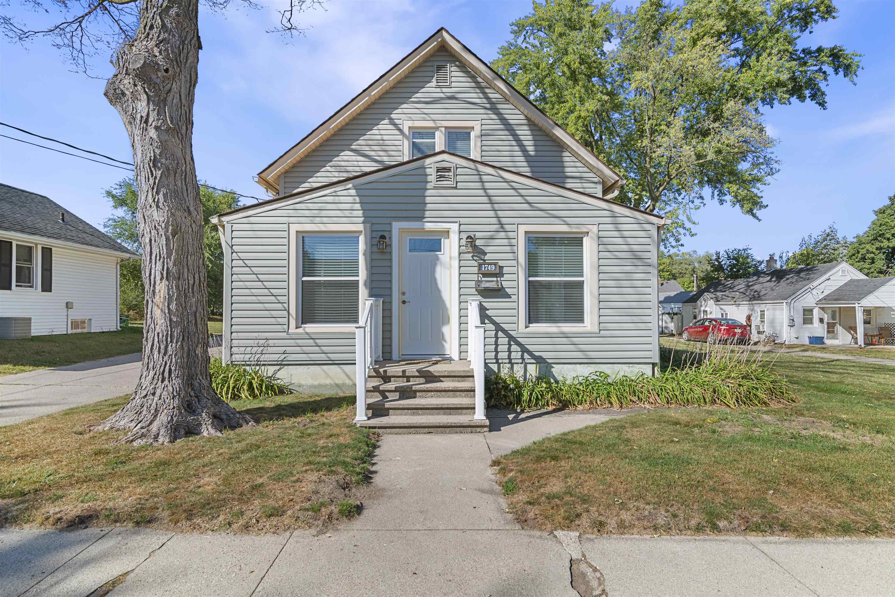 Beloit, Wisconsin 53511, United States, 3 Bedrooms Bedrooms, ,2 BathroomsBathrooms,Residential,Active,220378