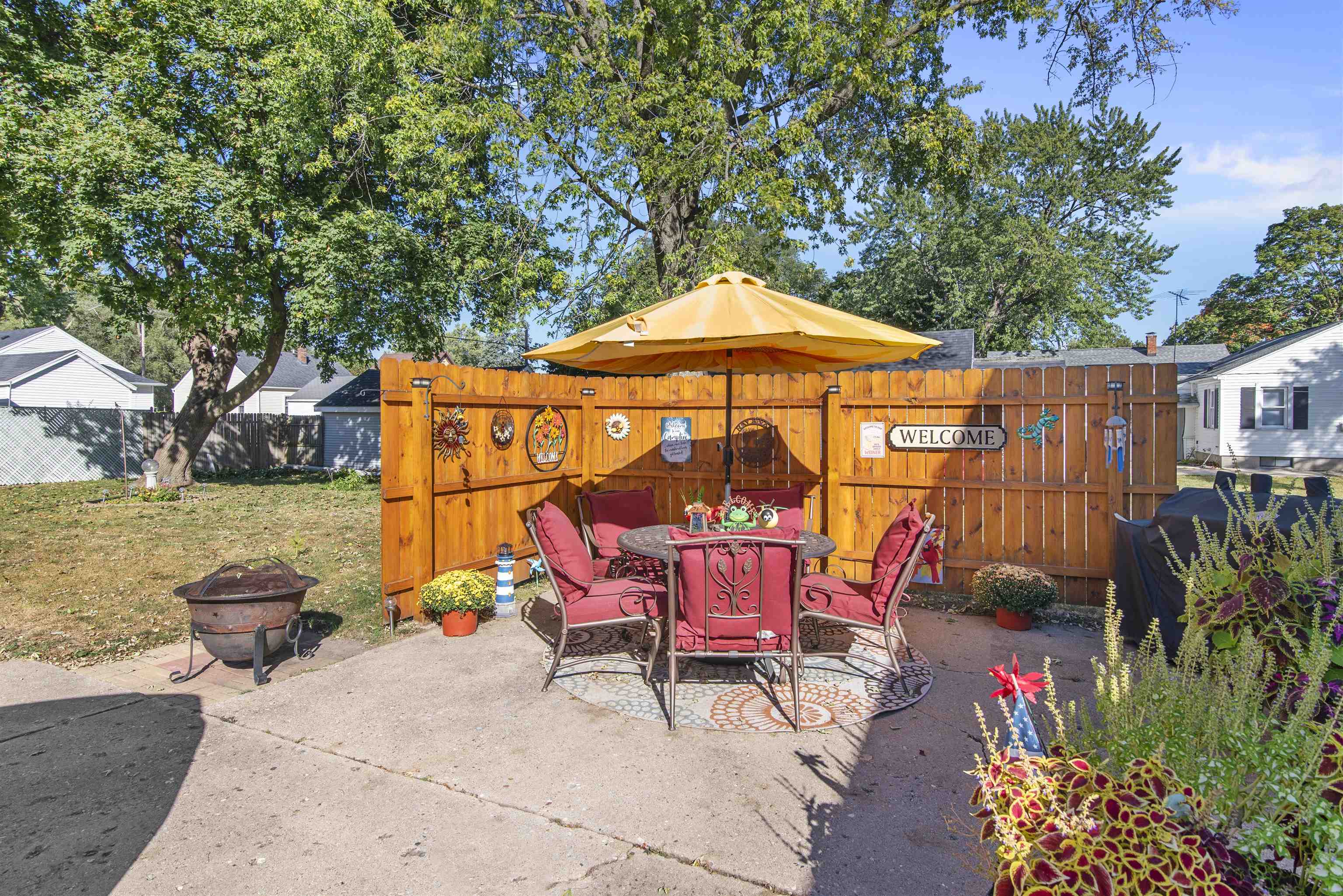 Beloit, Wisconsin 53511, United States, 3 Bedrooms Bedrooms, ,2 BathroomsBathrooms,Residential,Active,220378