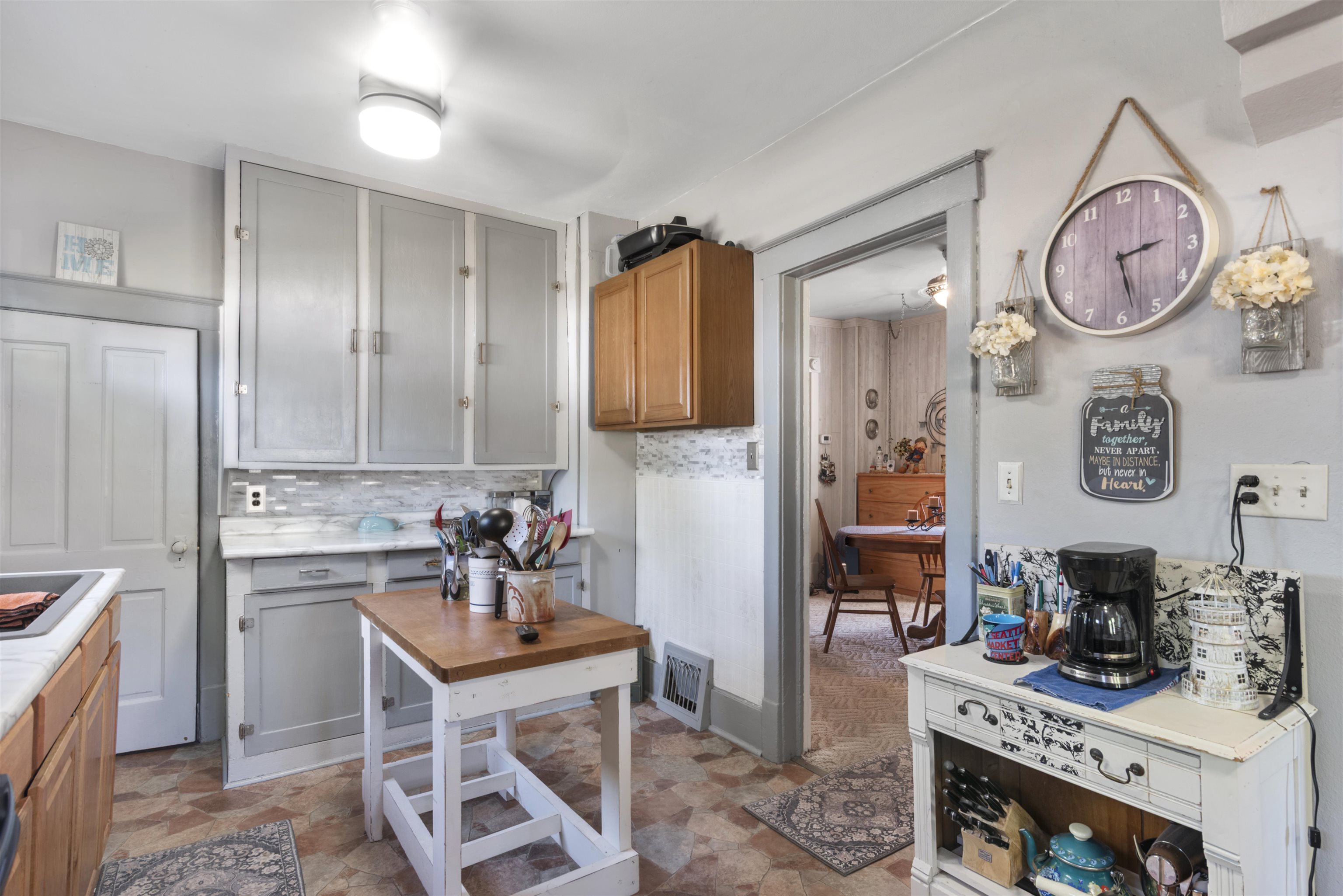 Beloit, Wisconsin 53511, United States, 3 Bedrooms Bedrooms, ,2 BathroomsBathrooms,Residential,Active,220378