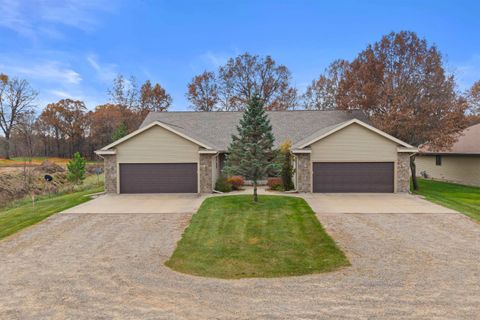 Photo of 389 Cog Hill Court 6 #6, Nekoosa, WI 54457 (MLS # 2012533)