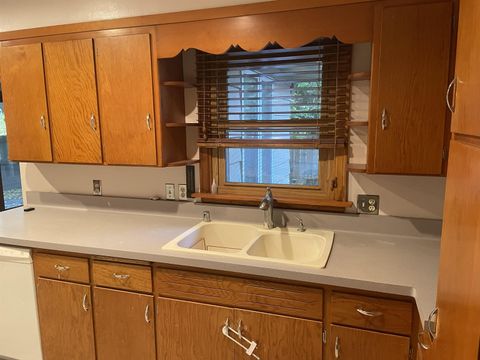 Tiny photo for 1740 Park Street, Middleton, WI 53562 (MLS # 2012668)