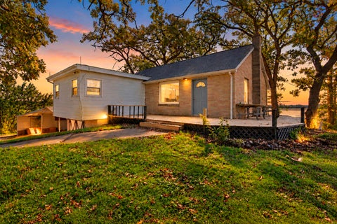 Photo of 7114 Wheatland Road, Burlington, WI 53105 (MLS # 2034522)