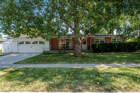 Photo of 85 S Harmony Drive, Janesville, WI 53545 (MLS # 2008604)