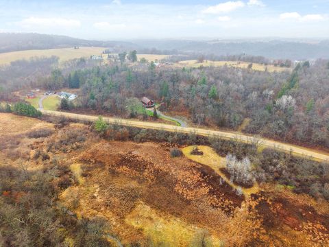 Tiny photo for 4050 County Road Y, Dodgeville, WI 53533 (MLS # 2012641)