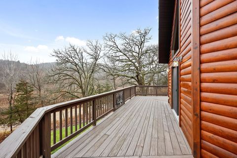 Tiny photo for 4050 County Road Y, Dodgeville, WI 53533 (MLS # 2012641)