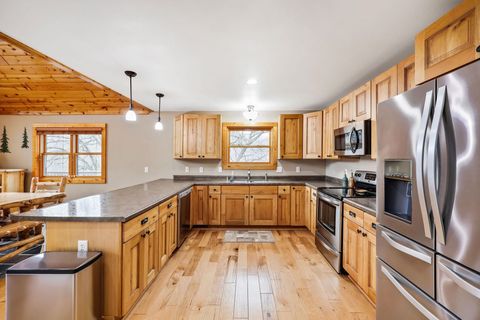 Tiny photo for 4050 County Road Y, Dodgeville, WI 53533 (MLS # 2012641)