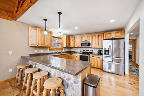 Tiny photo for 4050 County Road Y, Dodgeville, WI 53533 (MLS # 2012641)