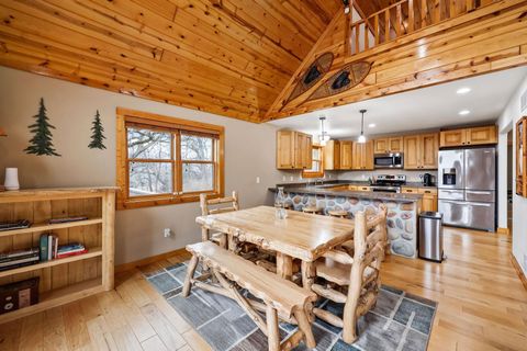 Tiny photo for 4050 County Road Y, Dodgeville, WI 53533 (MLS # 2012641)