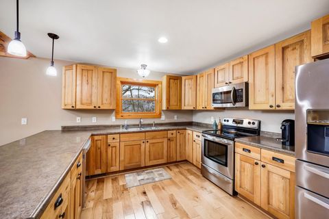 Tiny photo for 4050 County Road Y, Dodgeville, WI 53533 (MLS # 2012641)