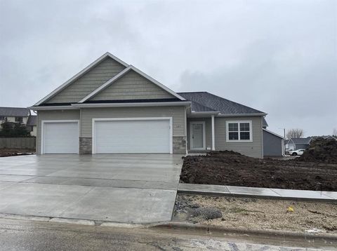 Photo of 1756 E Kyle Circle, Beloit, WI 53511 (MLS # 2019070)