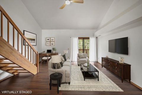 Photo of 1037 S Sunnyvale Lane C #C, Madison, WI 53713 (MLS # 2022071)