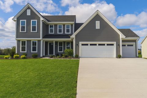 Photo of 609 Westlawn Avenue, Mukwonago, WI 53149 (MLS # 2017087)