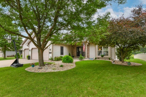 Photo of 3408 Portland Drive, Janesville, WI 53546 (MLS # 2030671)