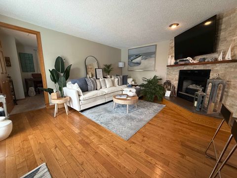 Photo of 1093 Canyon Road 202 #202, Wisconsin Dells, WI 53965 (MLS # 2006646)