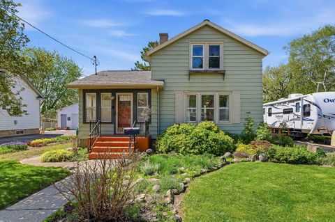 Photo of 218 Roller Avenue, Beaver Dam, WI 53916 (MLS # 2022776)