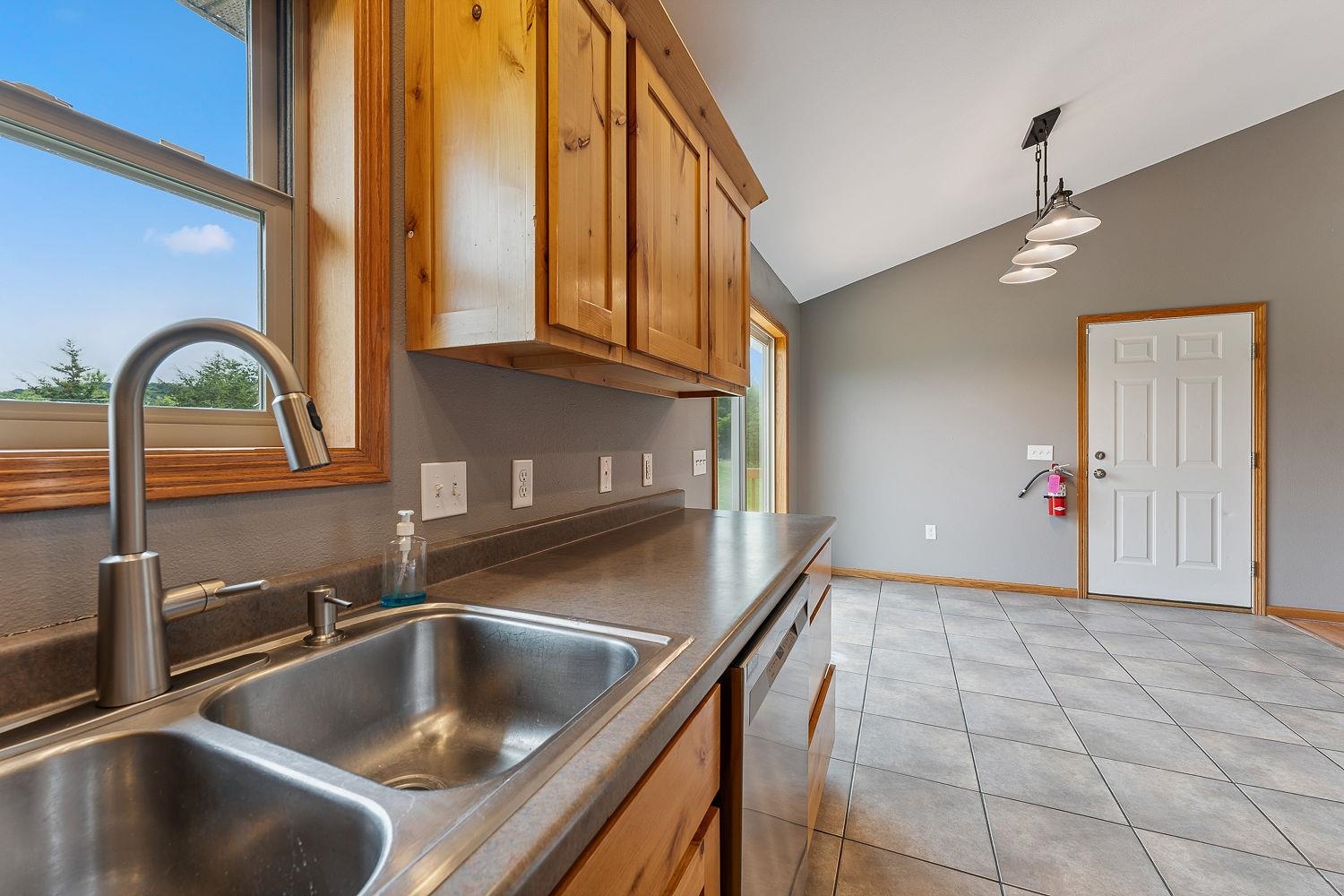 Wisconsin Dells, Wisconsin 53965, United States, 4 Bedrooms Bedrooms, ,3 BathroomsBathrooms,Residential,Active,158736