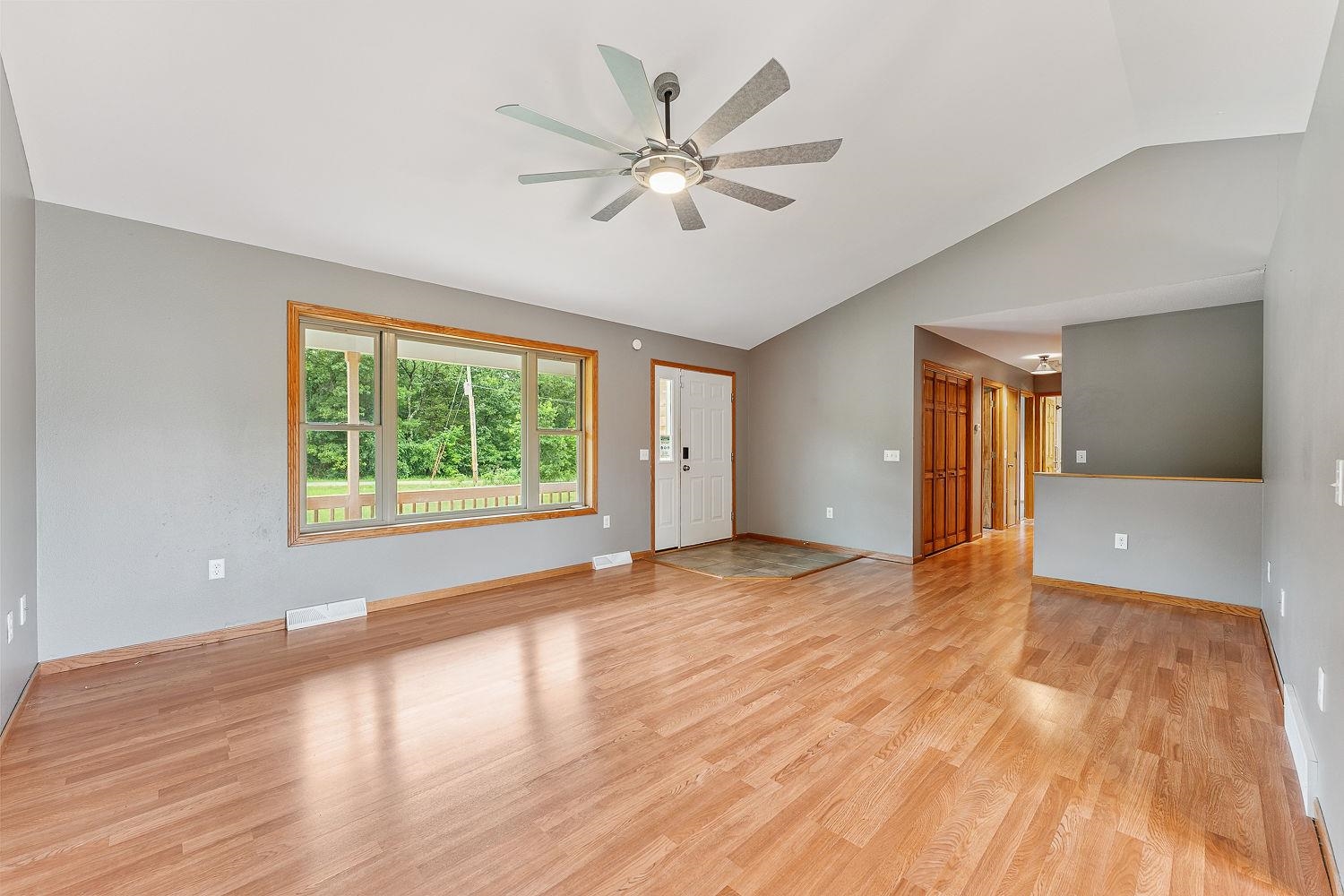 Wisconsin Dells, Wisconsin 53965, United States, 4 Bedrooms Bedrooms, ,3 BathroomsBathrooms,Residential,Active,158736