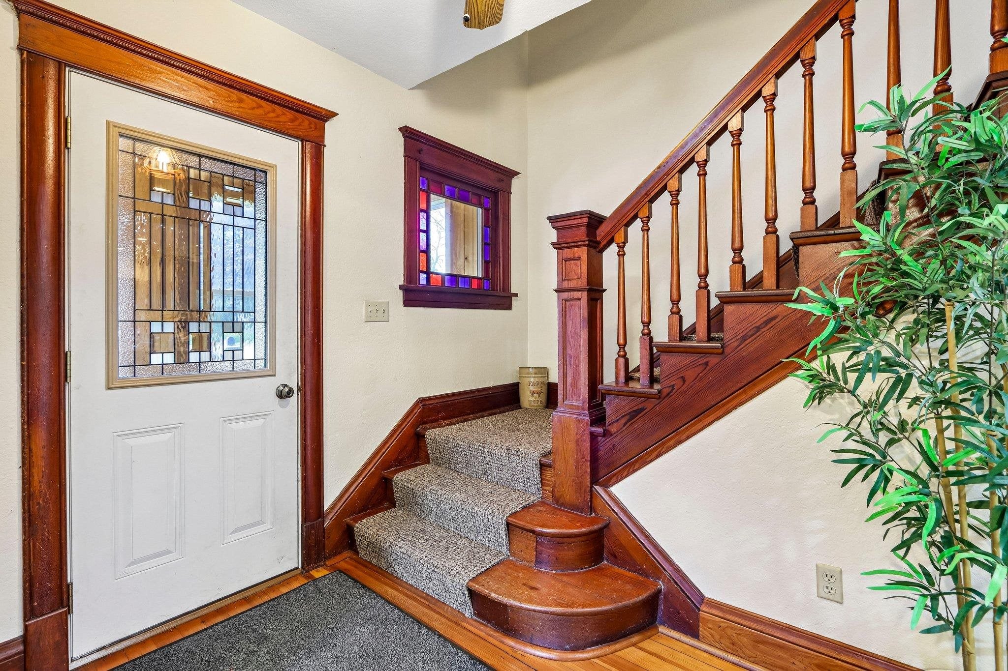 319 Sheldon Street