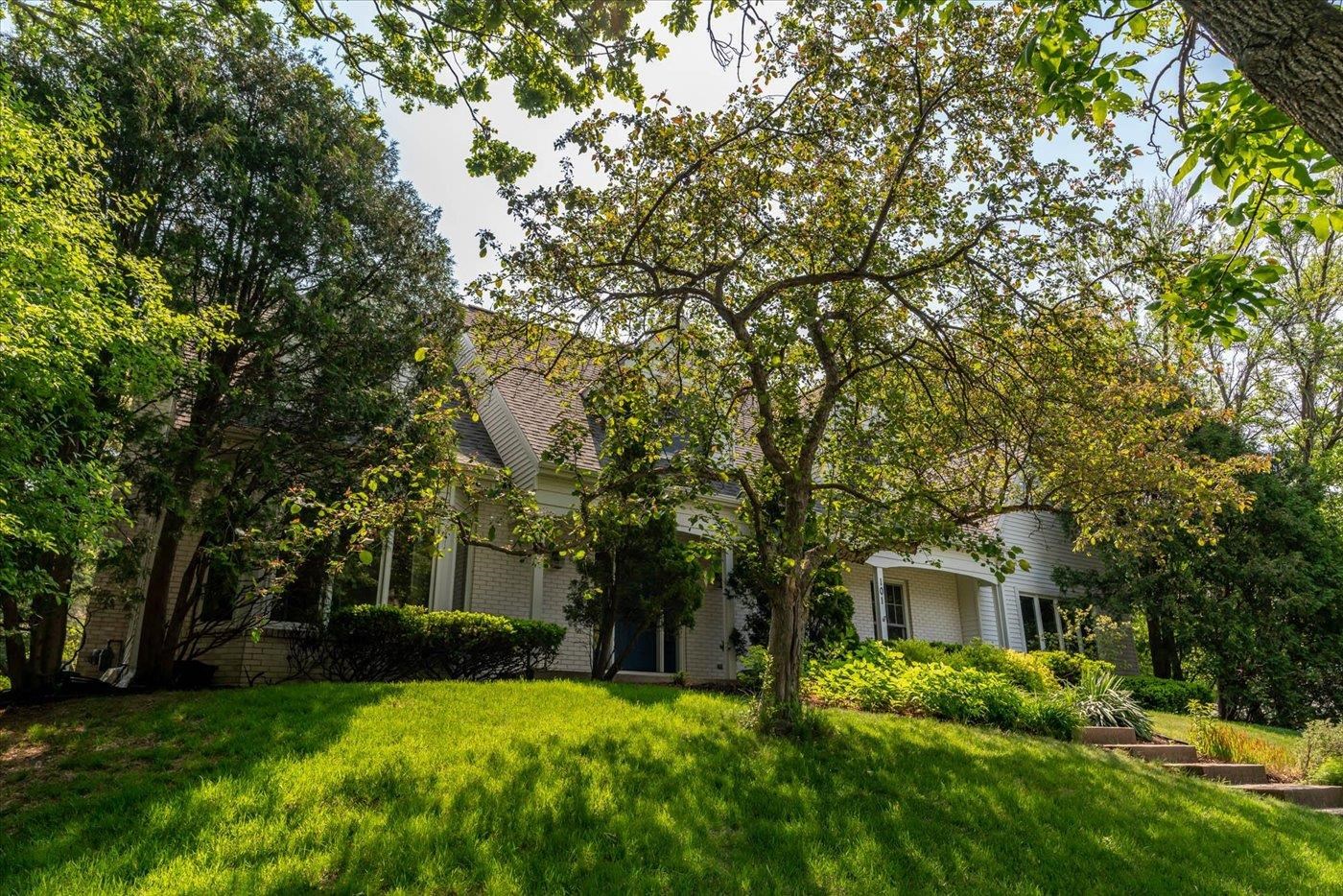 101 Everglade Drive