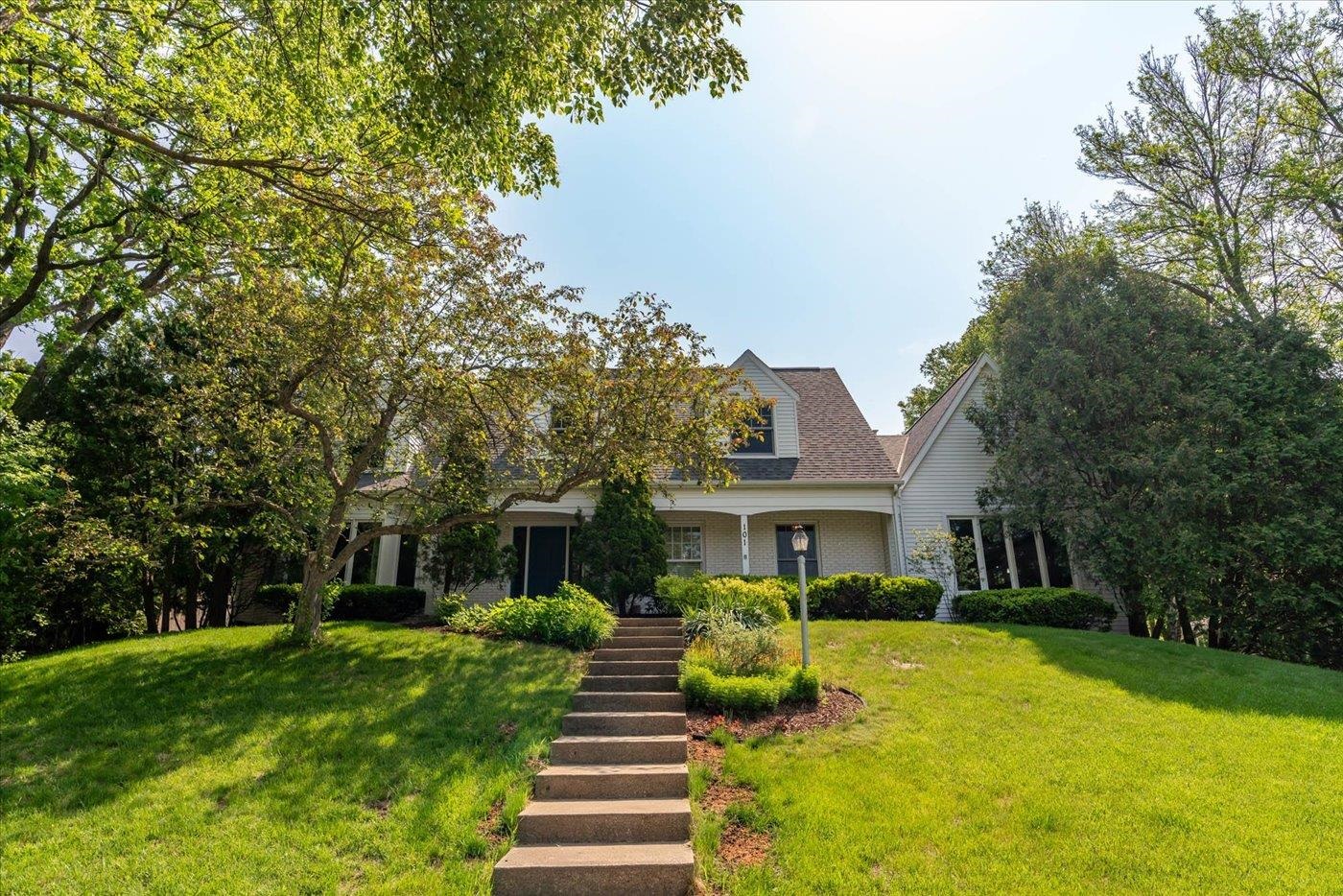 101 Everglade Drive