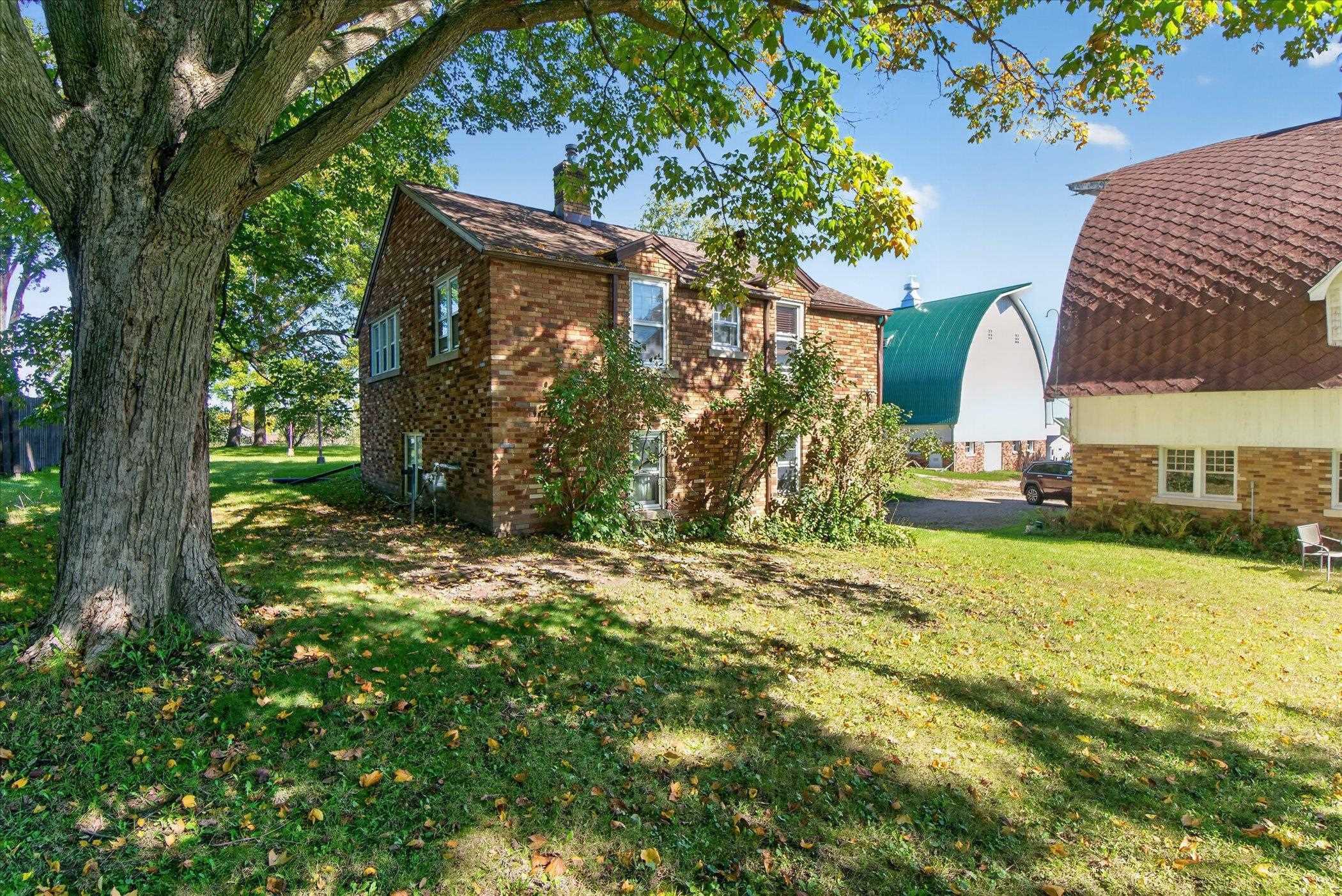 559 Shearer Street - Photo 2