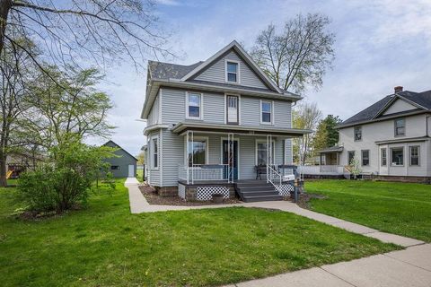 Photo of 229 Washington Street, Sauk City, WI 53583 (MLS # 2021643)