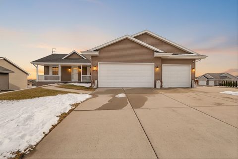 Photo of 4990 Glacier View Drive, Milton, WI 53563 (MLS # 2018809)