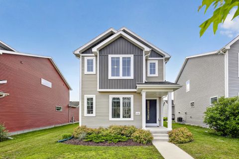 Photo of 610 Sugar Maple Lane, Verona, WI 53593 (MLS # 2027547)