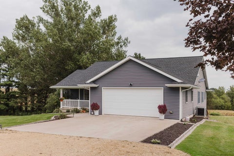 Photo of 6214 Highway 61 & 35, Potosi, WI 53820 (MLS # 2033585)