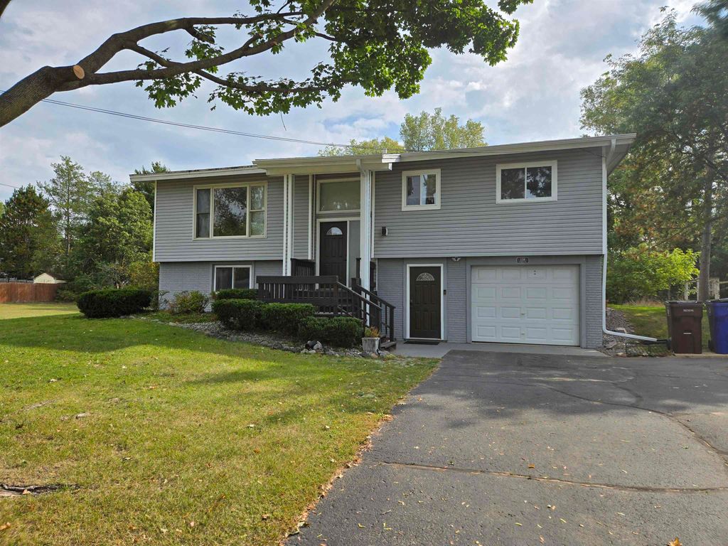 Photo for 138 N Pierce Street, Adams, WI 53910 (MLS # 2009160)