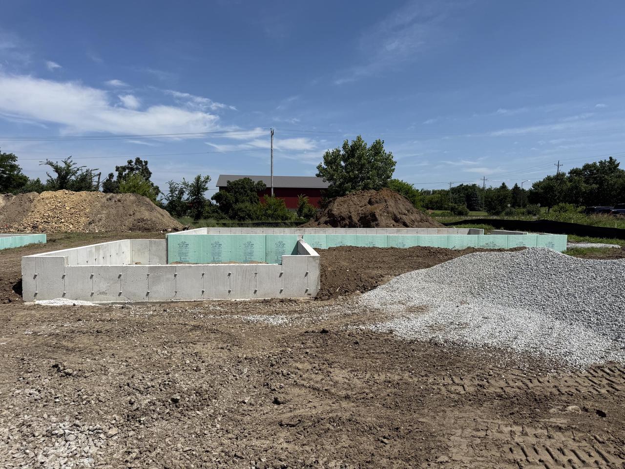 Photo 1 of 19 — 1296 E Bluff Road, Whitewater, WI 53190