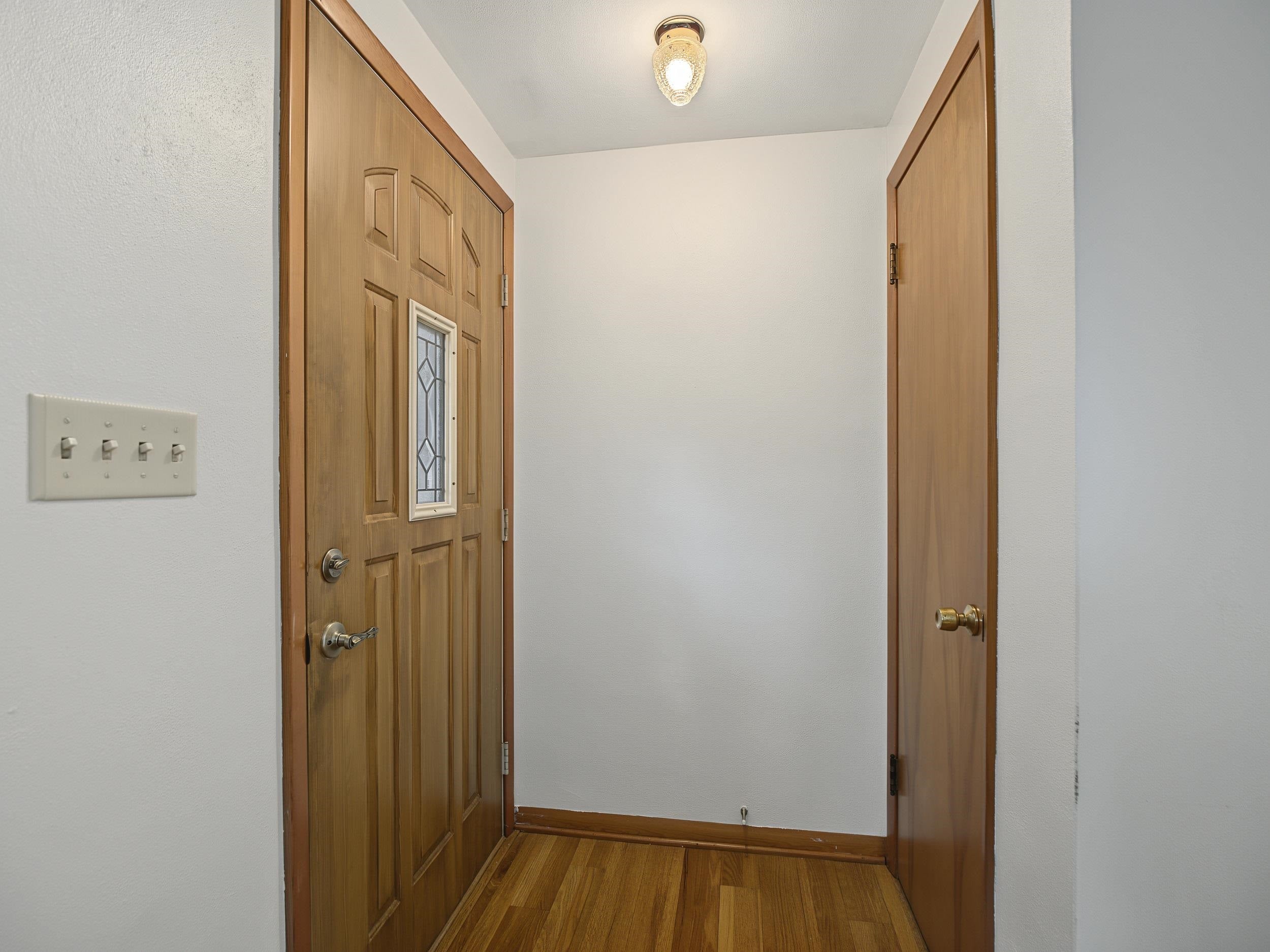 2511 8th Street - Photo 3