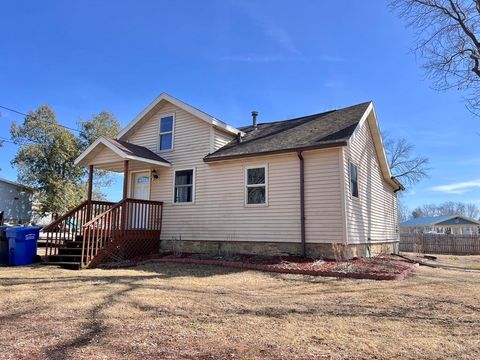 520 N Spring Street, Columbus, WI 53925 - #: 1995452